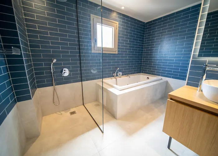 別荘 Royal House - Center - Sleeps 8 ヘルソニソス